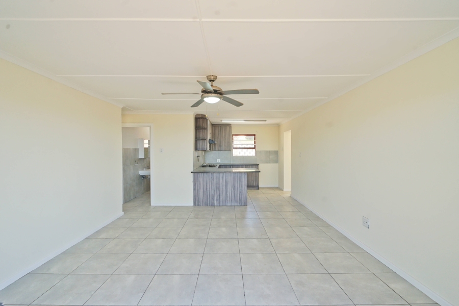 3 Bedroom Property for Sale in Winterstrand Eastern Cape